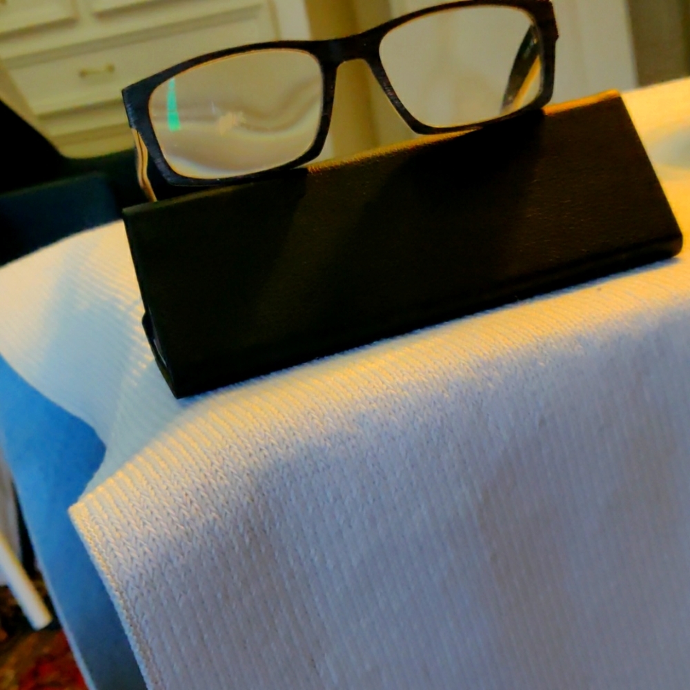 black frame made in Italy